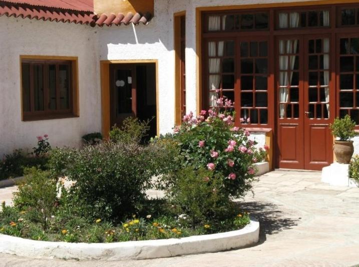 Plaza Hotel Capilla del Monte Buitenkant foto
